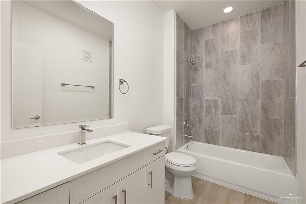 412 North Ware Road McAllen, TX 78501 - Photo 8 of 18