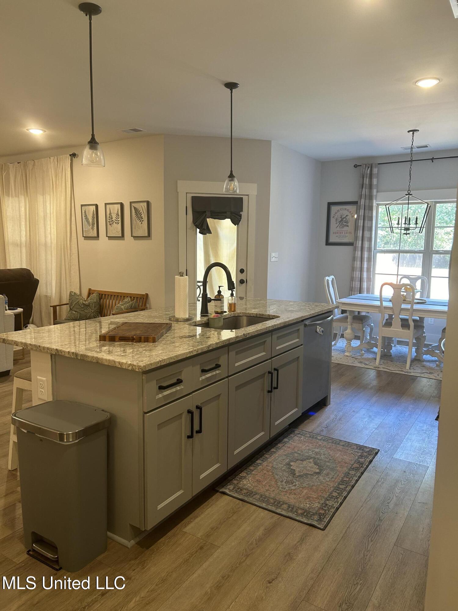 1411 Clair Circle South Hernando, MS 38632 - Photo 6 of 33 IMG_9657