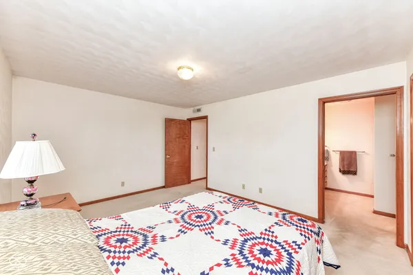 $170,000 | 725 Santa Fe Boulevard, Kokomo, IN 46901