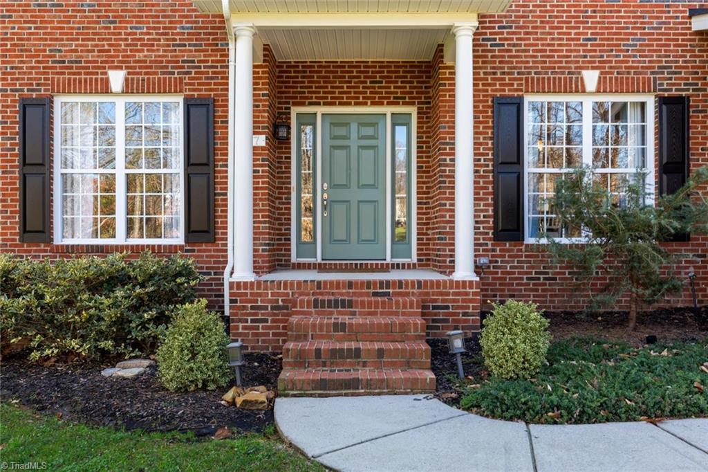 707 Number Ten Way Oak Ridge, NC 27310 - Photo 3 of 30