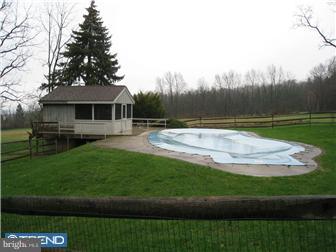 961 Parestis Road Barto, PA 19504 - Photo 6 of 12 View