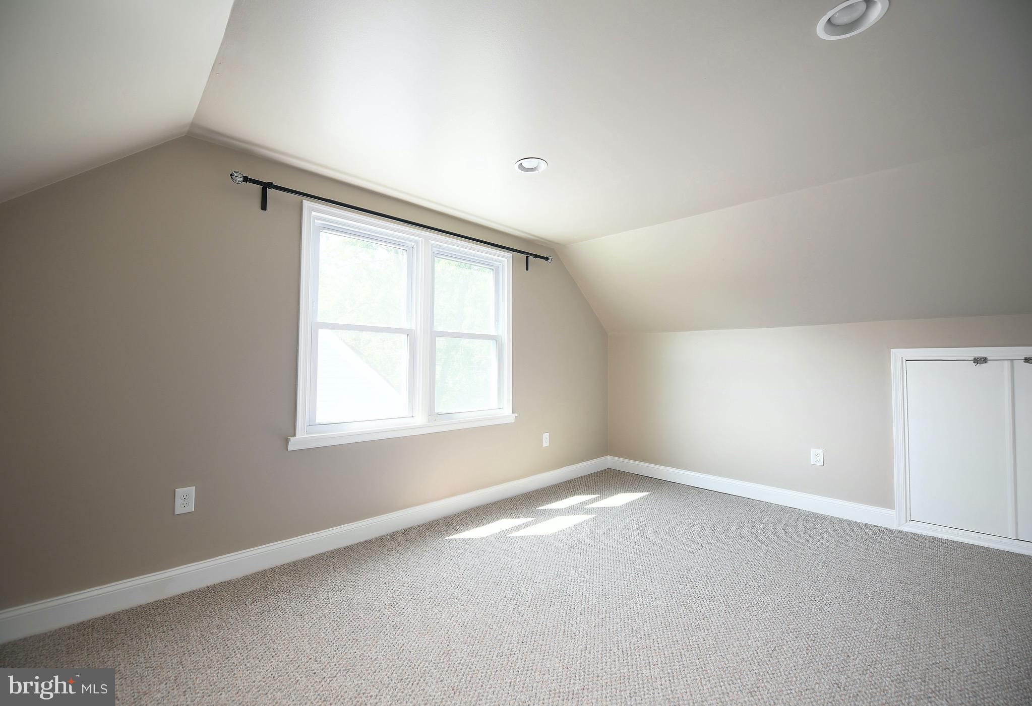 8205 Oakleigh Road Baltimore, MD 21234 - Photo 29 of 52 an empty room with a window