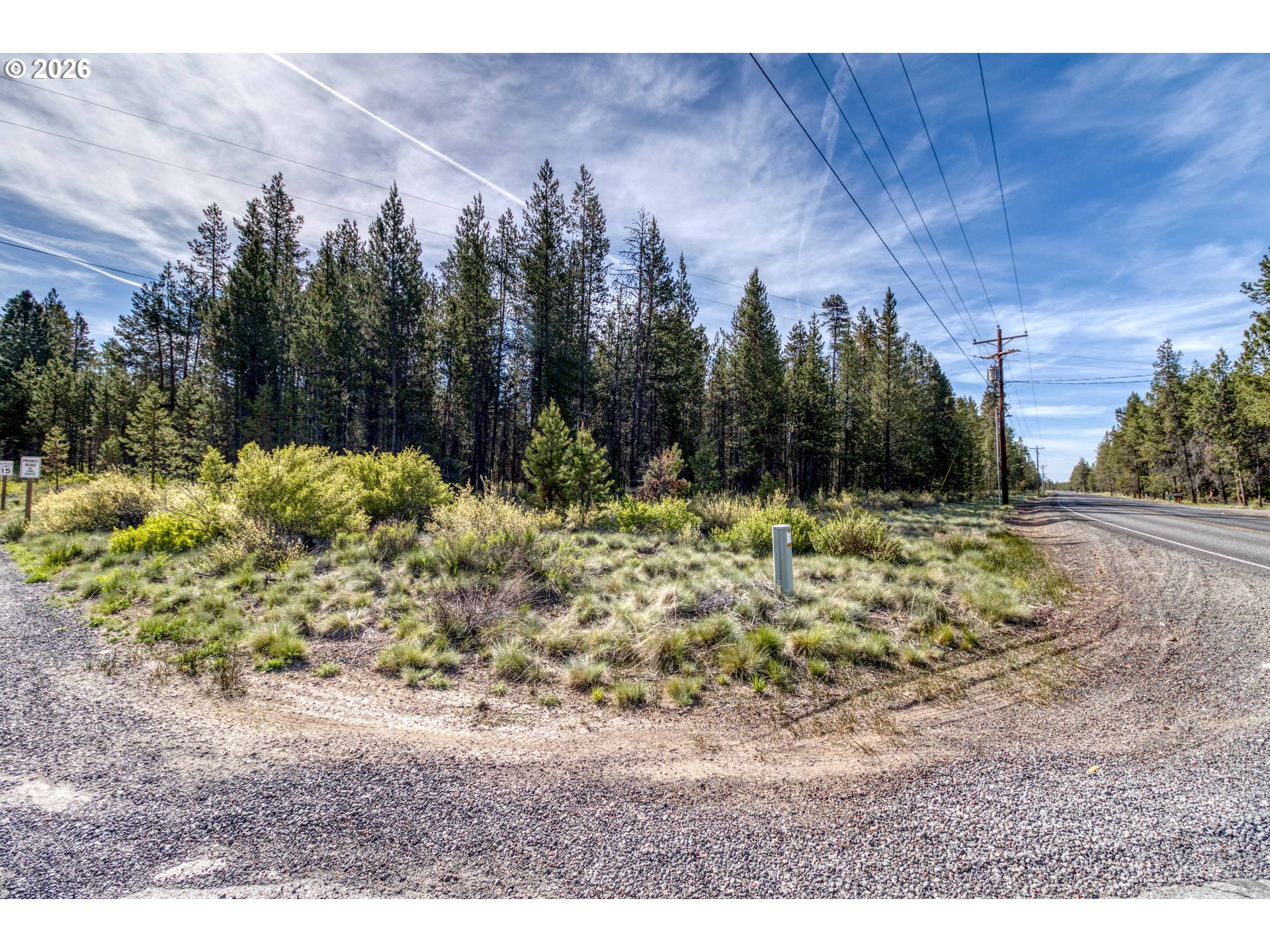 54592 Huntington Road Bend, OR 97707 - Photo 16 of 27