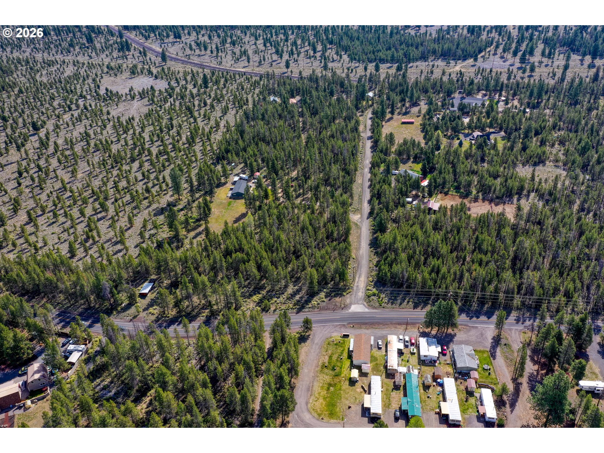 54592 Huntington Road Bend, OR 97707 - Photo 4 of 27