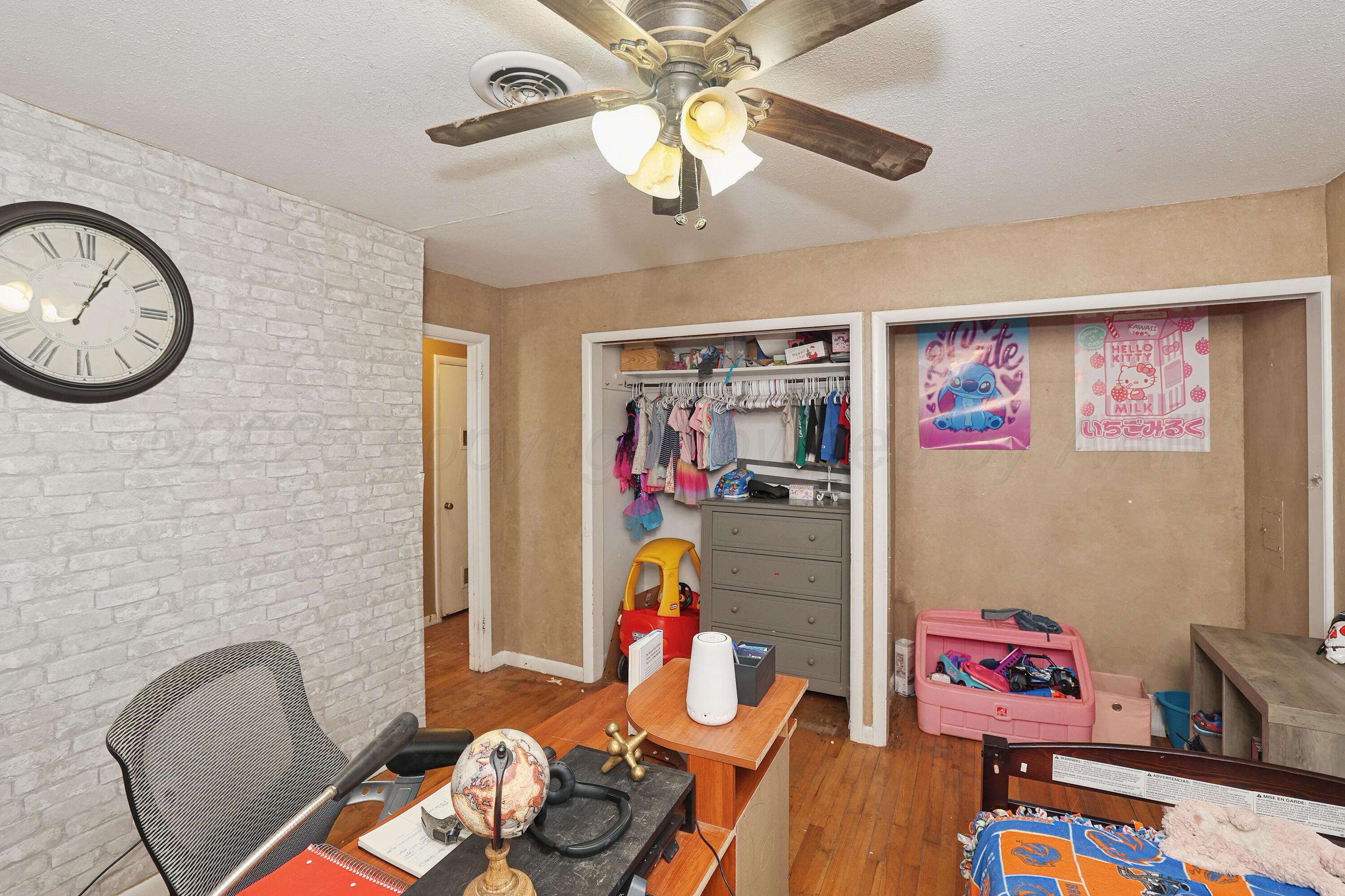 4119 Crockett Street Amarillo, TX 79110 - Photo 15 of 26 15-2nd Bedroom