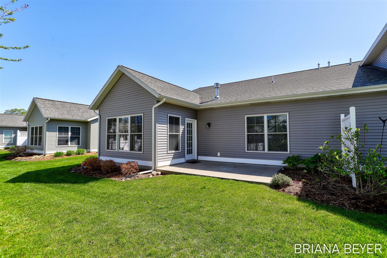 1012 Maplewood Court Jenison, MI 49428 - Photo 35 of 37