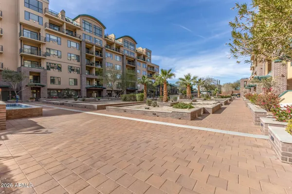 $1,995 | 2302 North Central Avenue, Unit 311, Phoenix, AZ 85004