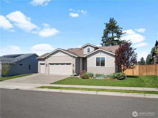$749,990 | 3373 Fisk Avenue, Enumclaw, WA 98022