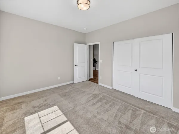 $749,990 | 3373 Fisk Avenue, Enumclaw, WA 98022