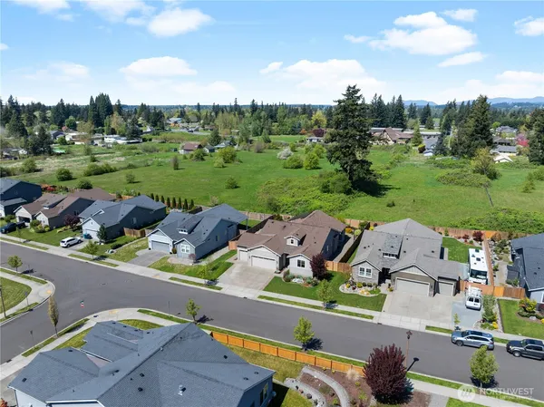 $749,990 | 3373 Fisk Avenue, Enumclaw, WA 98022