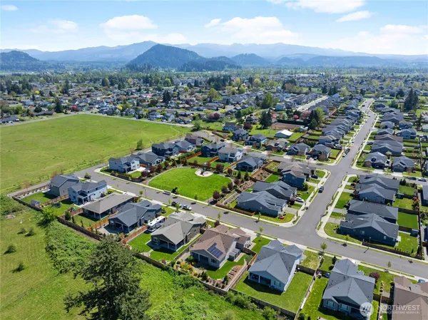 $749,990 | 3373 Fisk Avenue, Enumclaw, WA 98022