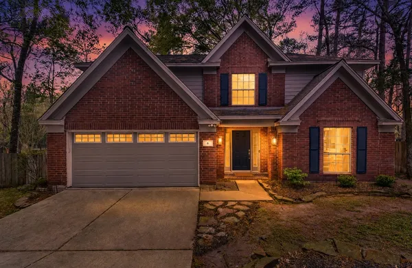 $480,000 | 6 Wind Poppy Court, The Woodlands, TX 77381