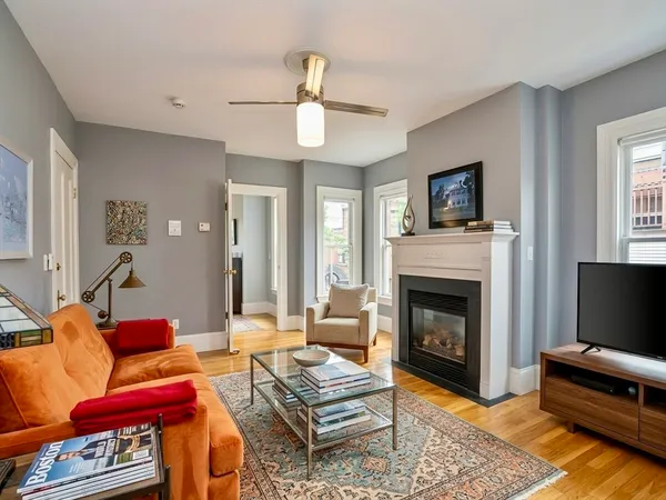 $6,175 | 271 K Street, Unit 2, Boston, MA 02127
