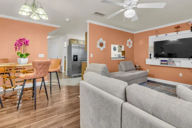 $1,295 | 512 Wingspan Way, Crestview, FL 32536