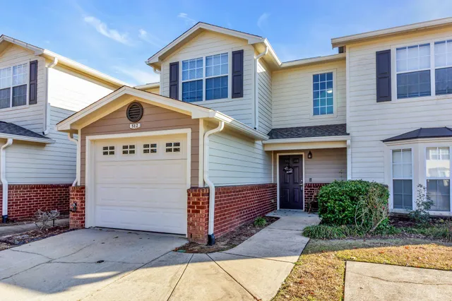 $1,295 | 512 Wingspan Way, Crestview, FL 32536