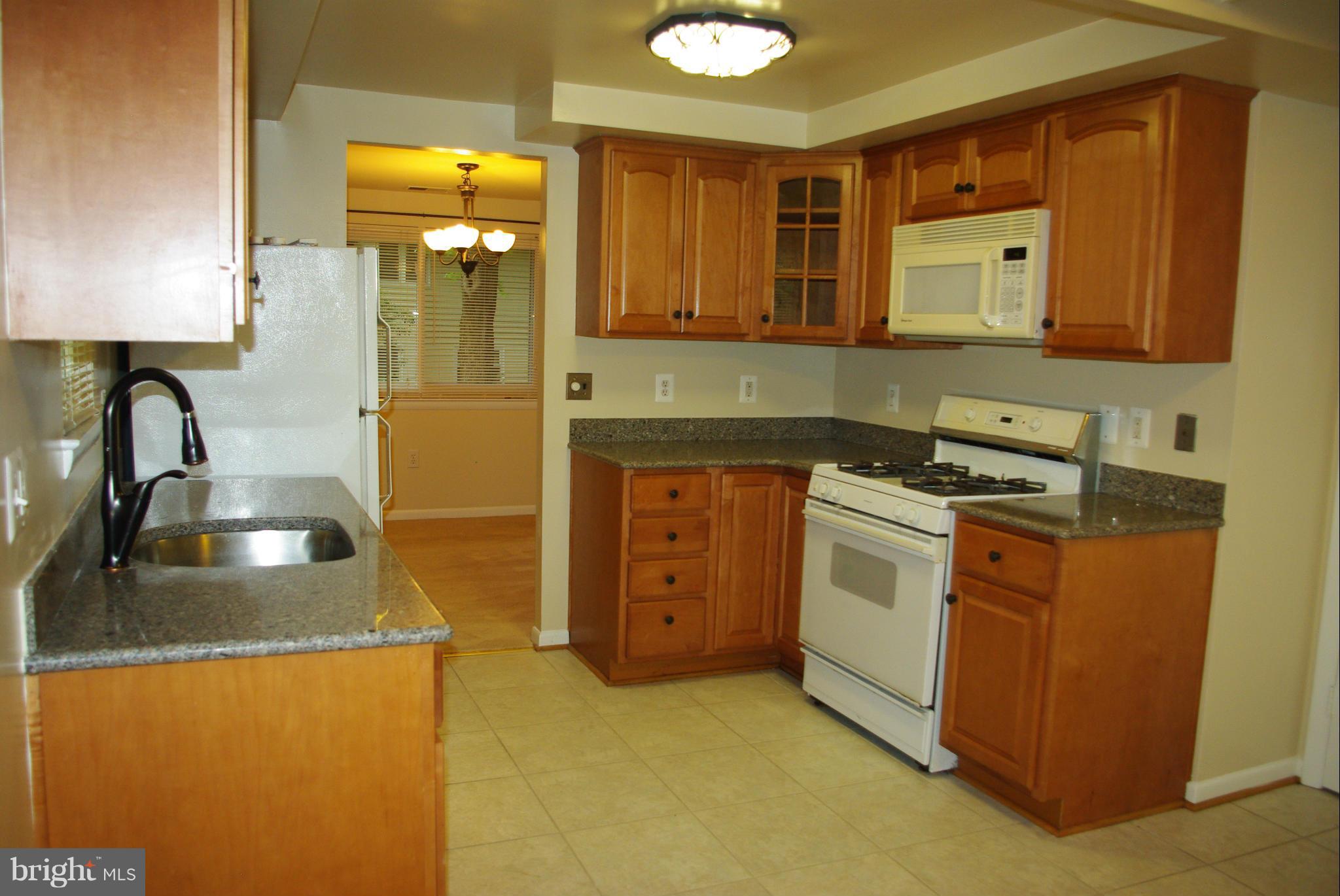 7923 Orange Plank Road Springfield, VA 22153 - Photo 23 of 24 Kitchen
