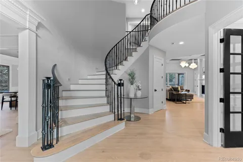 a view of entryway and hall