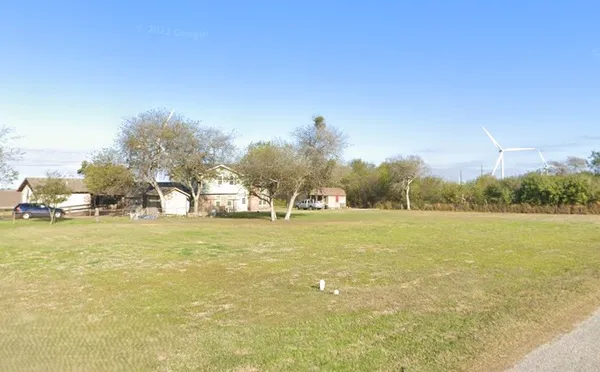 $70,000 | 6 Avenue Gregory Tx 78359, Portland, TX 78374
