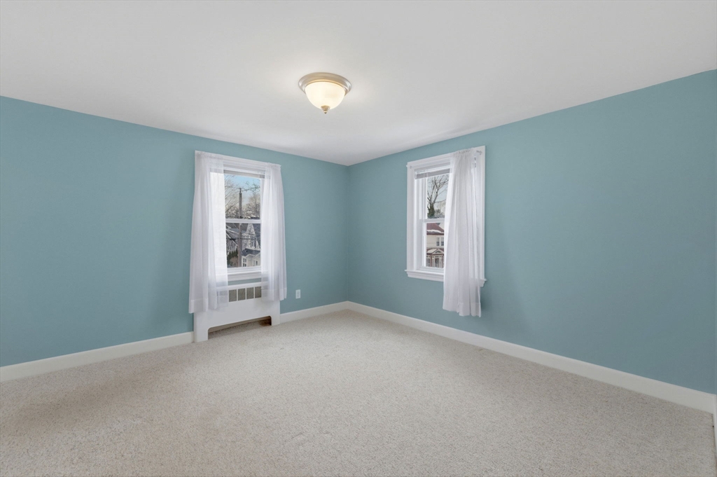 43 Brewster Road Medford, MA 02155 - Photo 11 of 29 Gallery Image 11