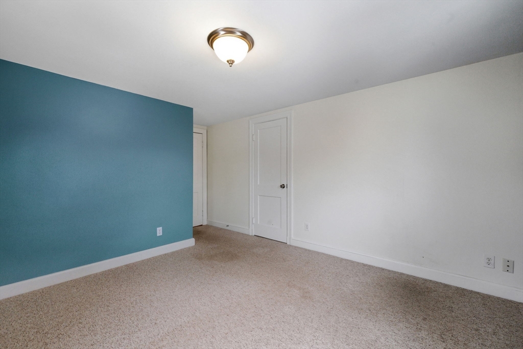 43 Brewster Road Medford, MA 02155 - Photo 16 of 29 Gallery Image 16