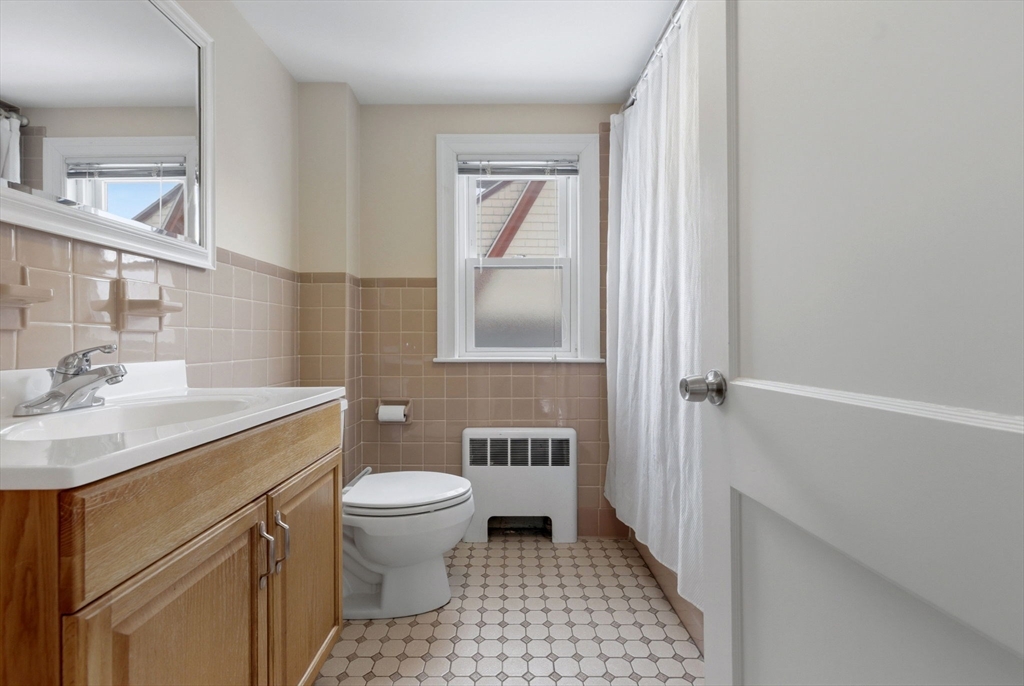 43 Brewster Road Medford, MA 02155 - Photo 17 of 29 Gallery Image 17