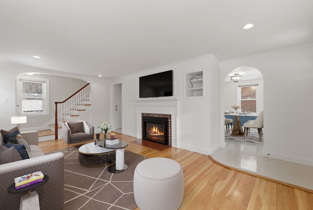 43 Brewster Road Medford, MA 02155 - Photo 2 of 29 Gallery Image 2