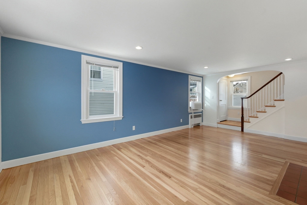 43 Brewster Road Medford, MA 02155 - Photo 3 of 29 Gallery Image 3