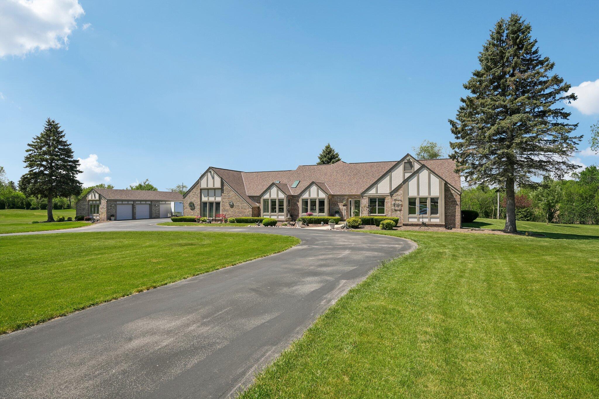 7604 Tree View Lane Caledonia, WI 53108 - Photo 1 of 90 7604 Treeview Dr (2)