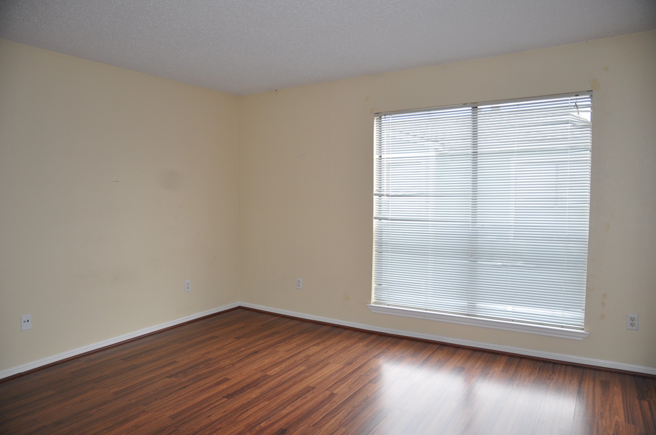 3754 Tanglewilde Street, Unit C16 Houston, TX 77063 - Photo 18 of 33