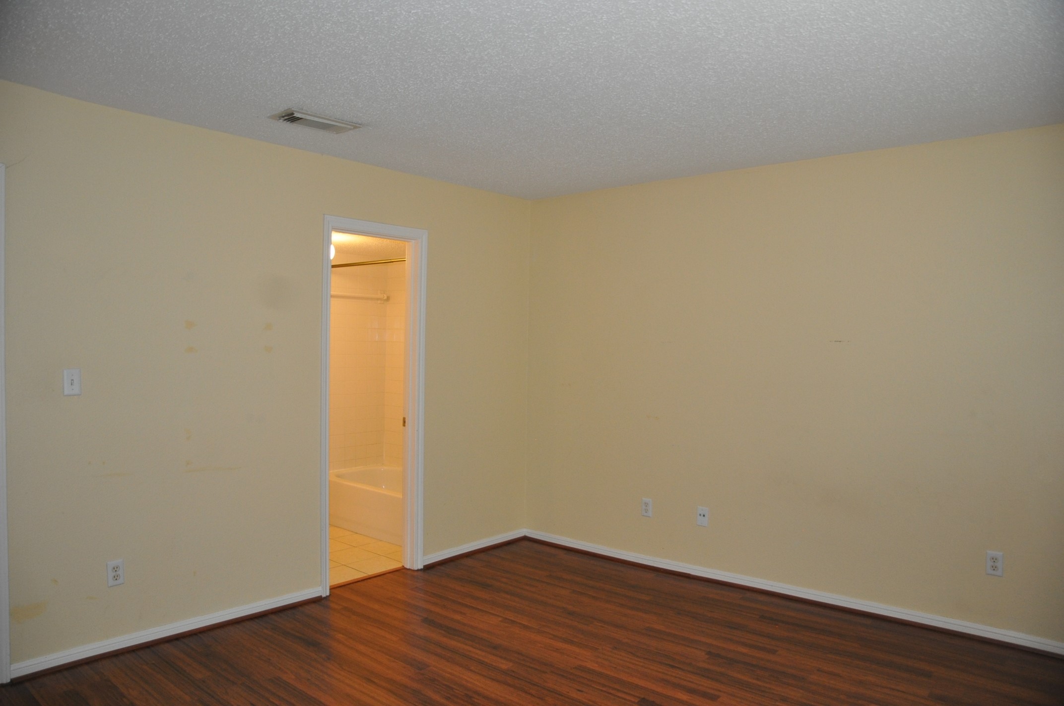 3754 Tanglewilde Street, Unit C16 Houston, TX 77063 - Photo 27 of 33