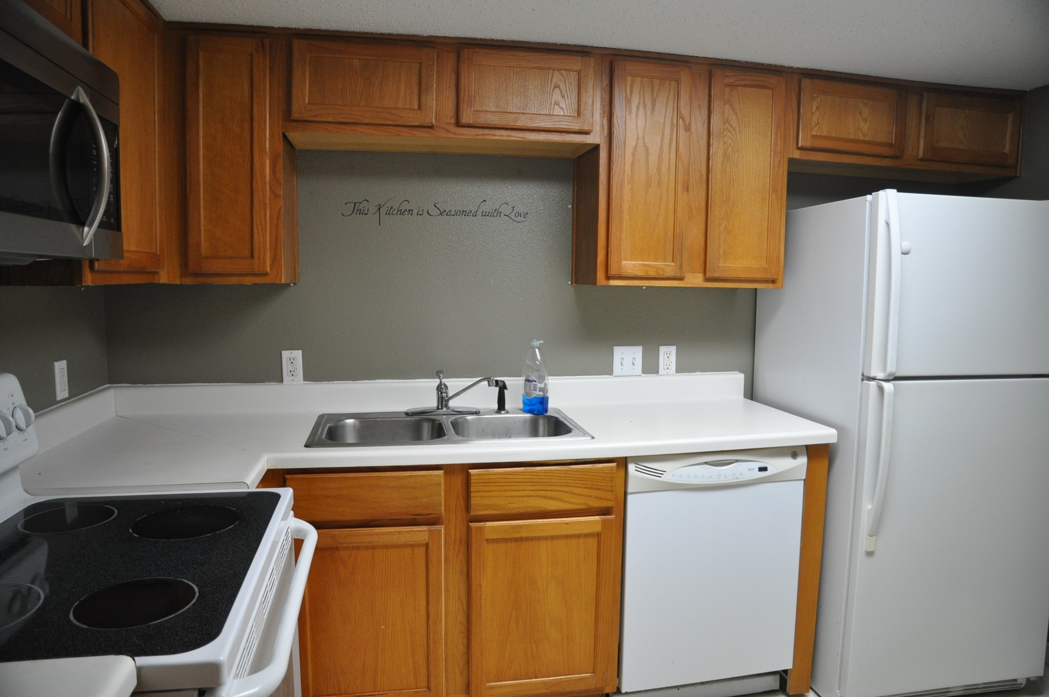 3754 Tanglewilde Street, Unit C16 Houston, TX 77063 - Photo 6 of 33