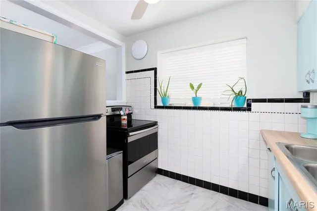 $1,595 | 7118 Jamieson Avenue, Unit A, St. Louis, MO 63109