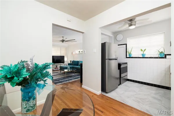 $1,295 | 7118 Jamieson Avenue, Unit A, St. Louis, MO 63109