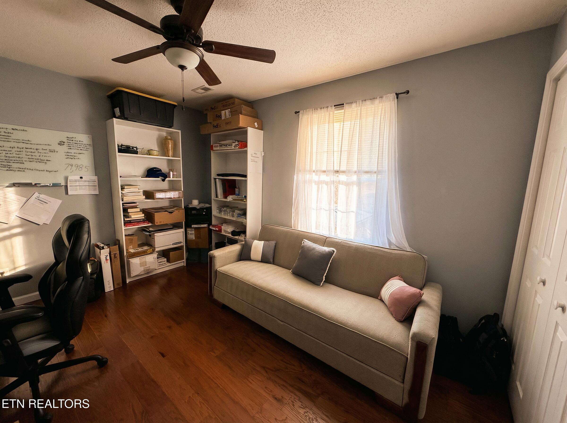 124 Lazy Lane Gray, TN 37615 - Photo 15 of 25 O