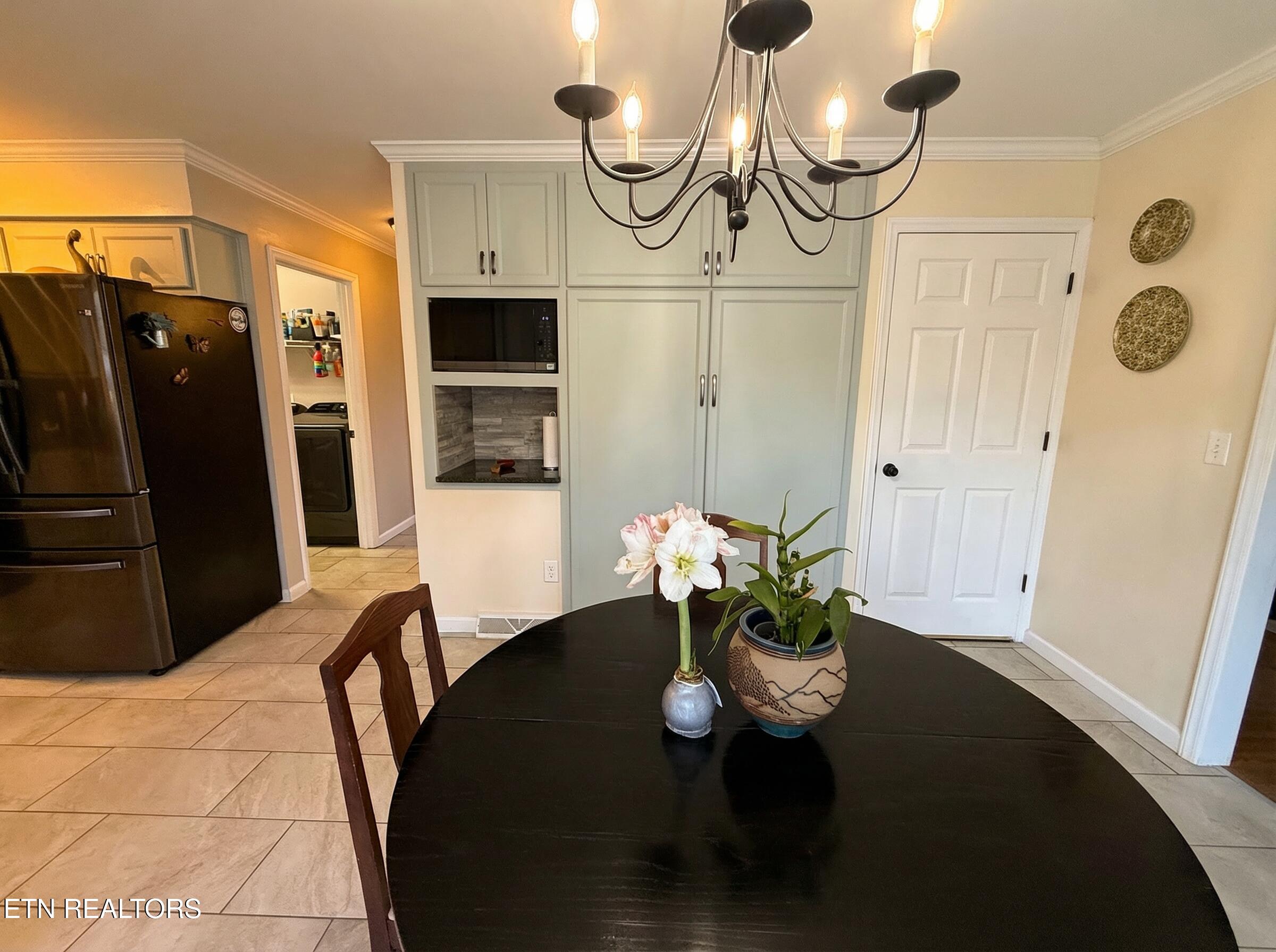 124 Lazy Lane Gray, TN 37615 - Photo 4 of 25 O