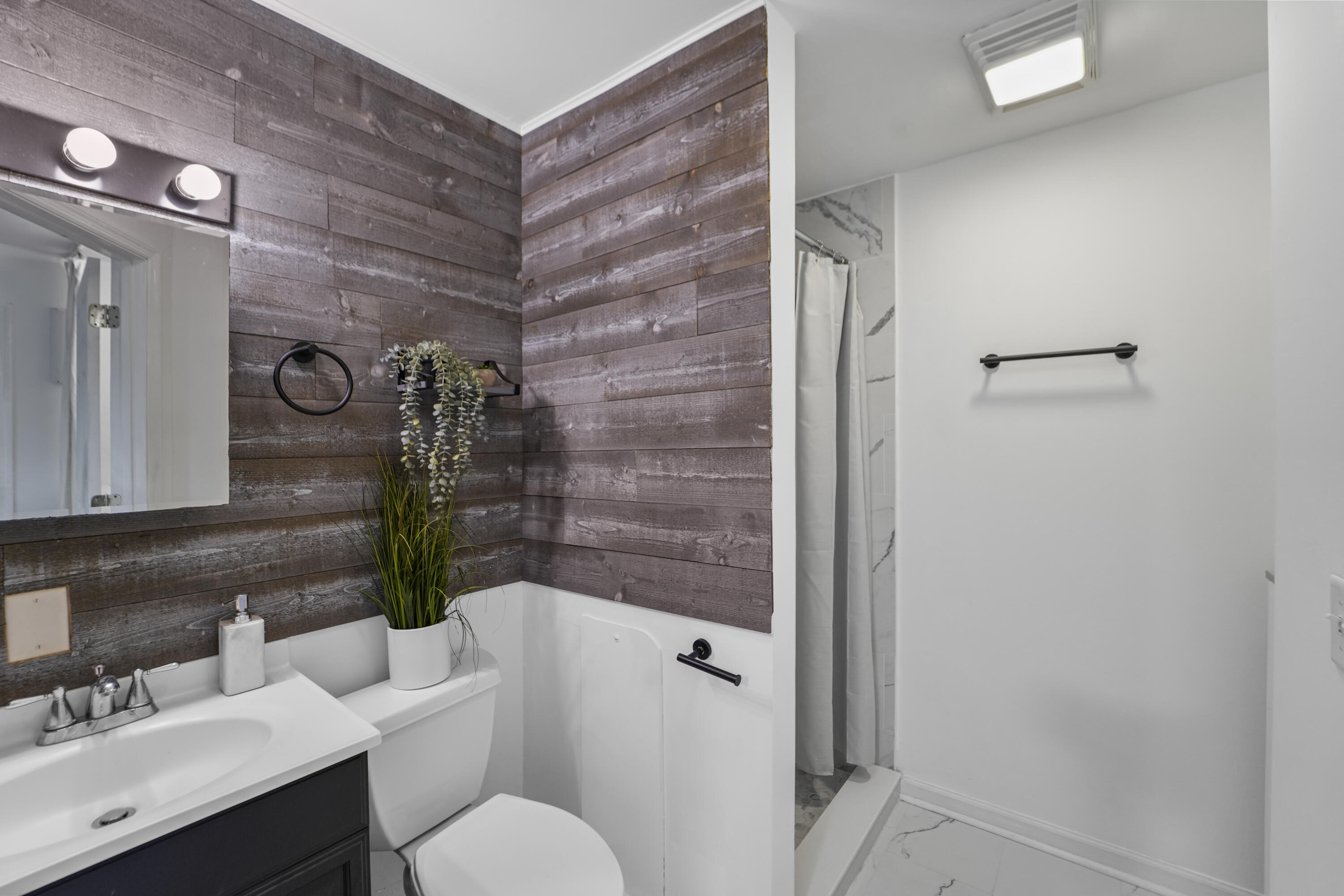 1749 Lady Ashley Street Charleston, SC 29412 - Photo 25 of 31 25) 62630-68c03bc0ec436