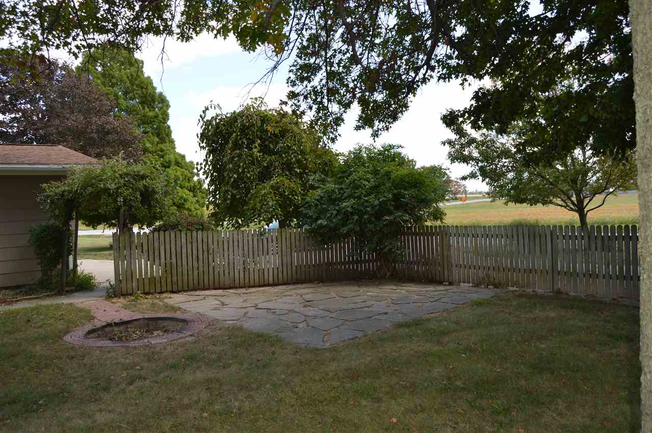 998 South Warren Road Huntington, IN 46750 - Photo 23 of 24 Gallery Image 23