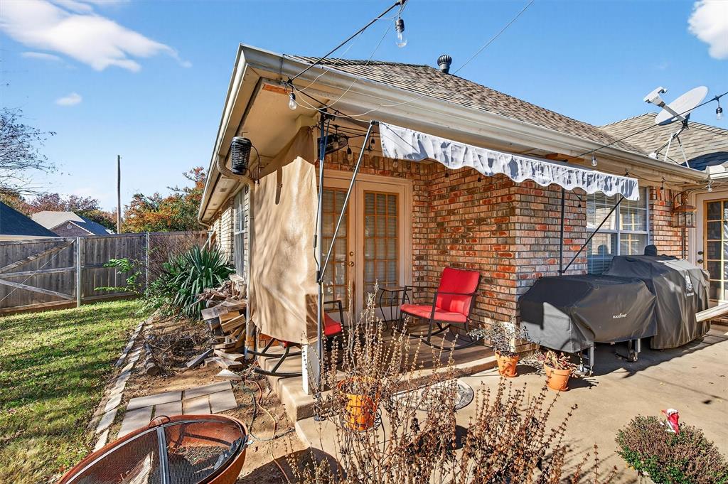 207 Gayle Circle Bells, TX 75414 - Photo 27 of 30 a view of entryway with outdoor seating