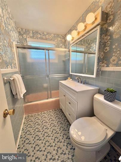 4902 Ravensworth Road Annandale, VA 22003 - Photo 17 of 48 Hall Bathroom