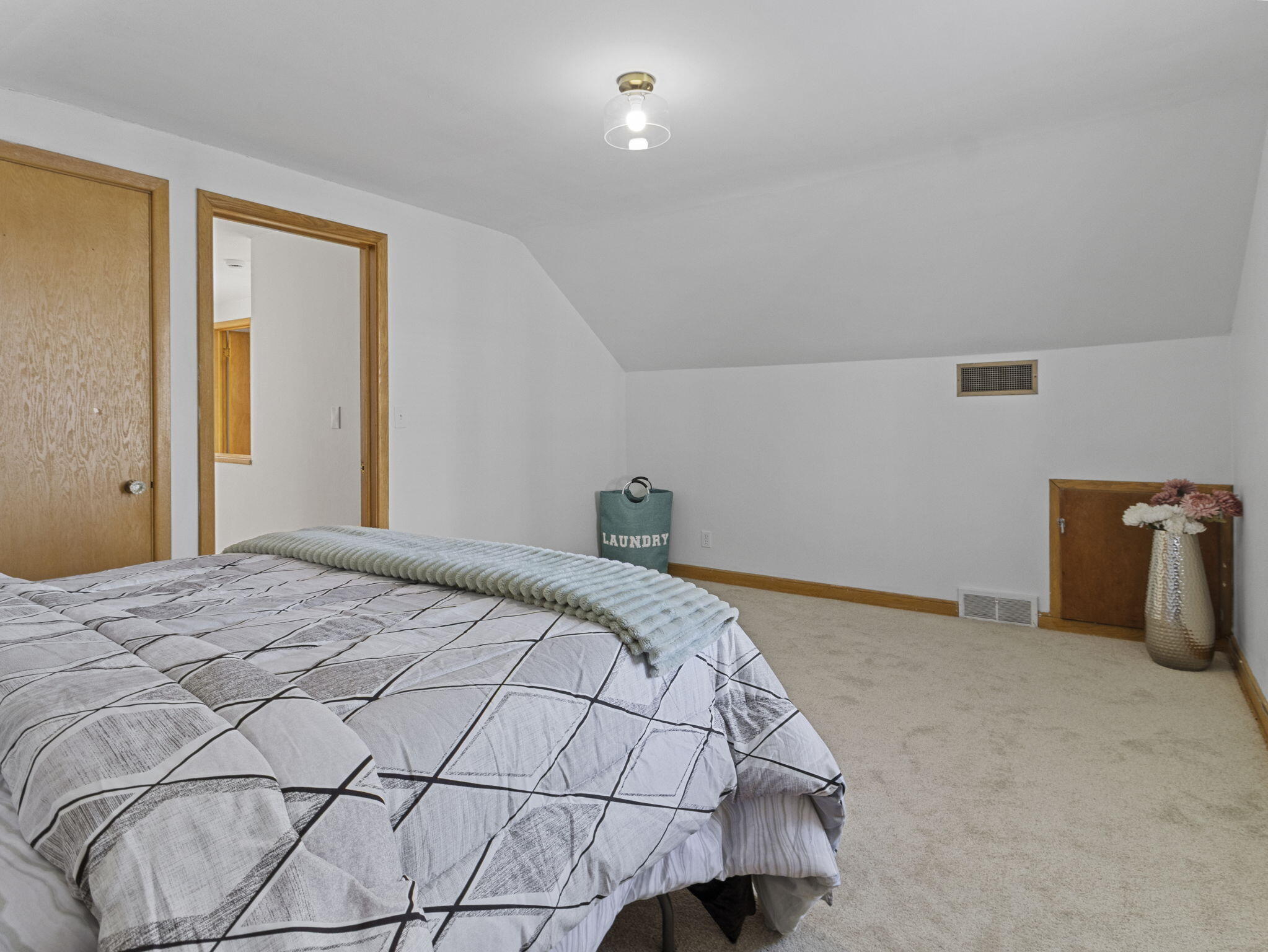 3893 North 40th Street Milwaukee, WI 53216 - Photo 20 of 41 Bedroom 3