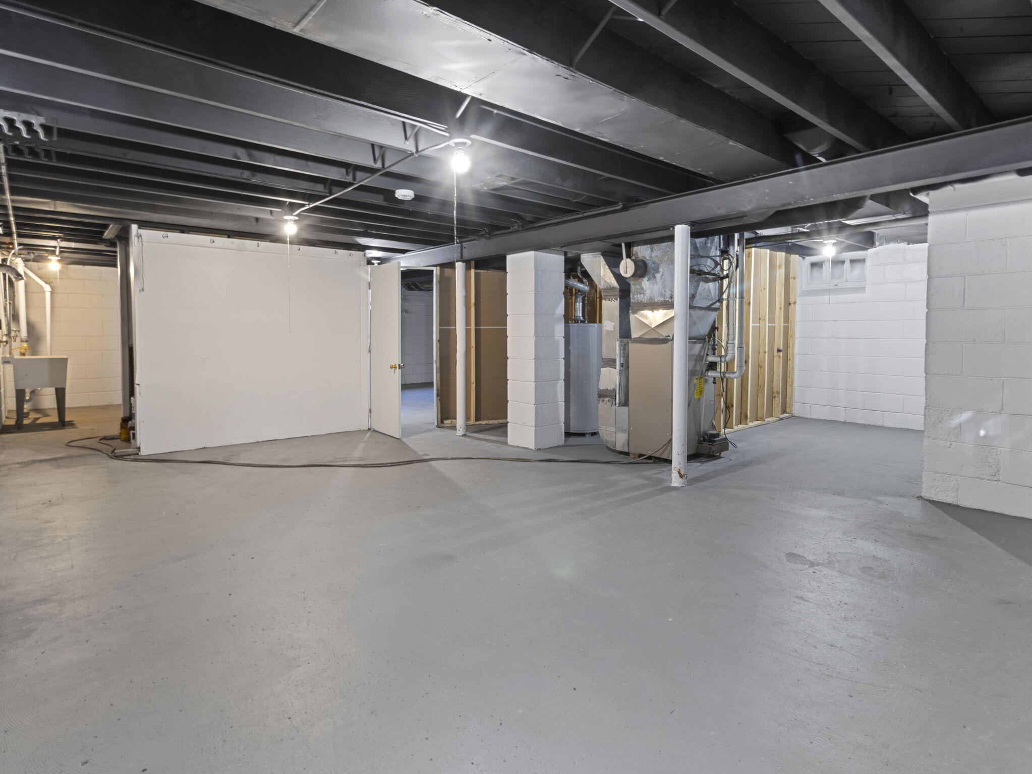 3893 North 40th Street Milwaukee, WI 53216 - Photo 28 of 41 Basement