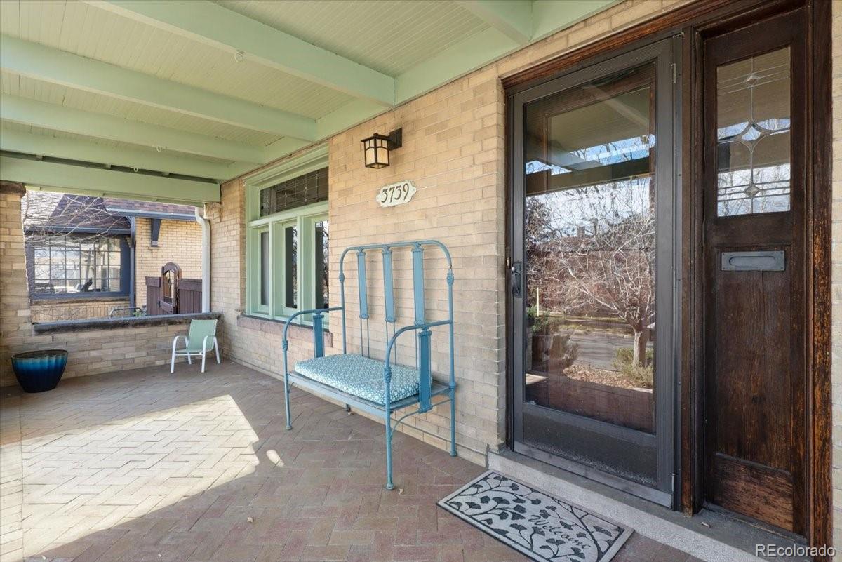 3739 Grove Street Denver, CO 80211 - Photo 6 of 50