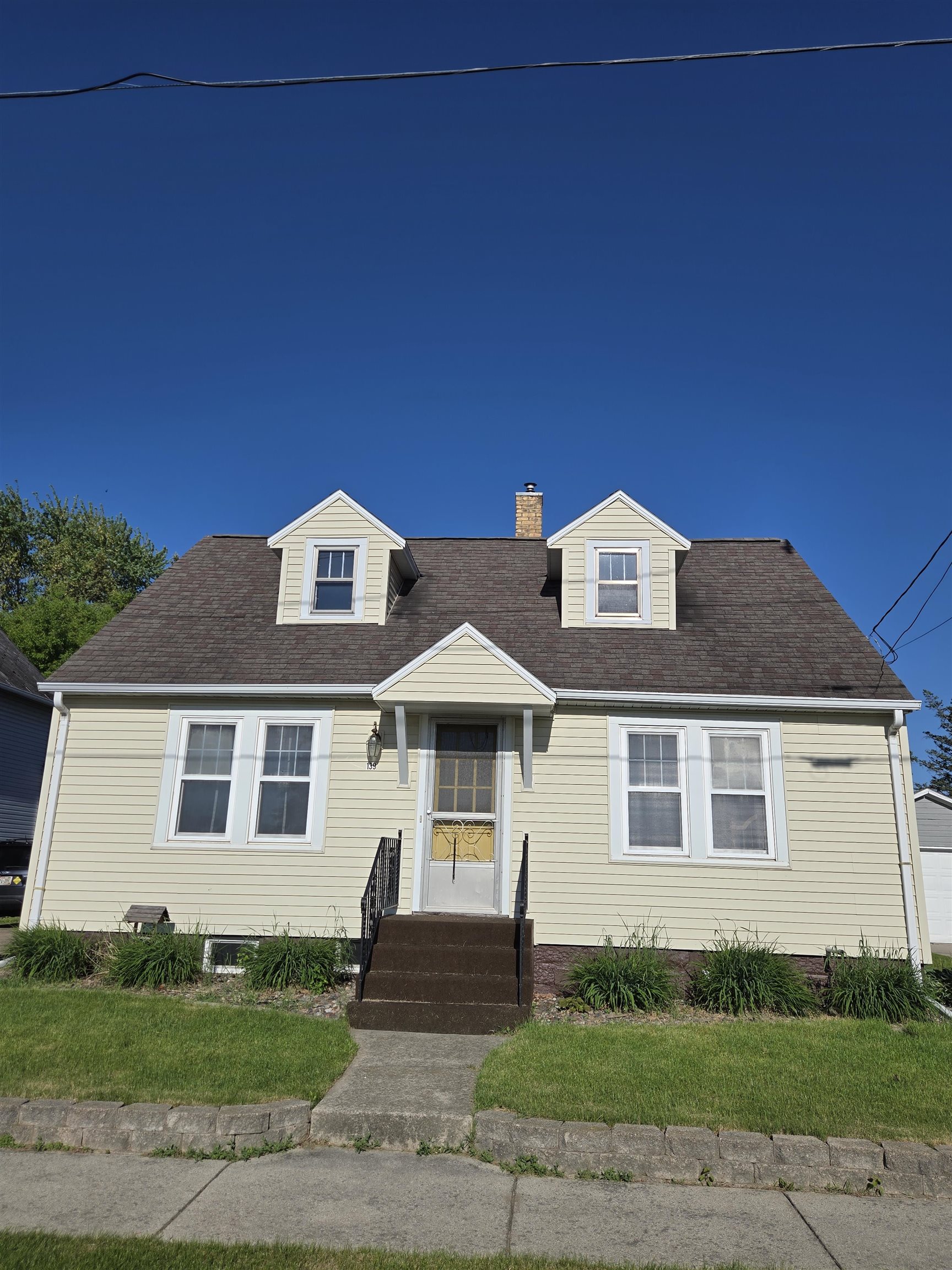 139 North 5th Street Hilbert, WI 54129 - Photo 3 of 20