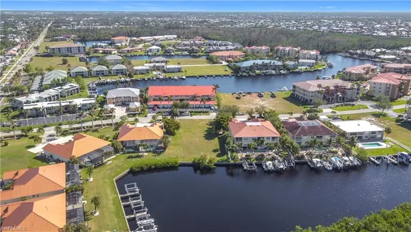$329,000 | 3227 Purple Martin Drive, Punta Gorda, FL 33950