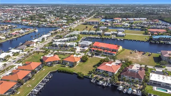 $329,000 | 3227 Purple Martin Drive, Punta Gorda, FL 33950