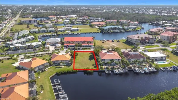 $329,000 | 3227 Purple Martin Drive, Punta Gorda, FL 33950