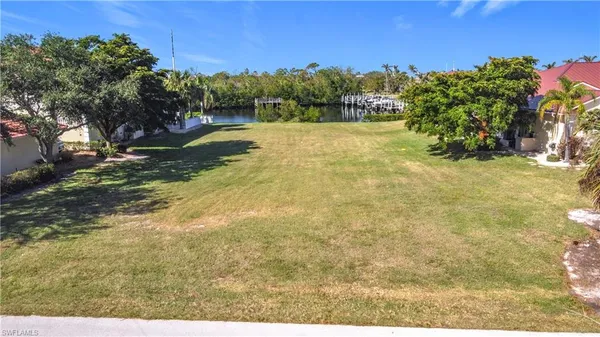 $329,000 | 3227 Purple Martin Drive, Punta Gorda, FL 33950