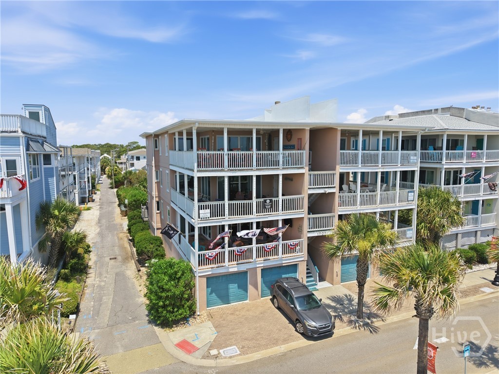 1707 Strand Avenue, Unit 4 Tybee Island, GA 31328 - Photo 32 of 36