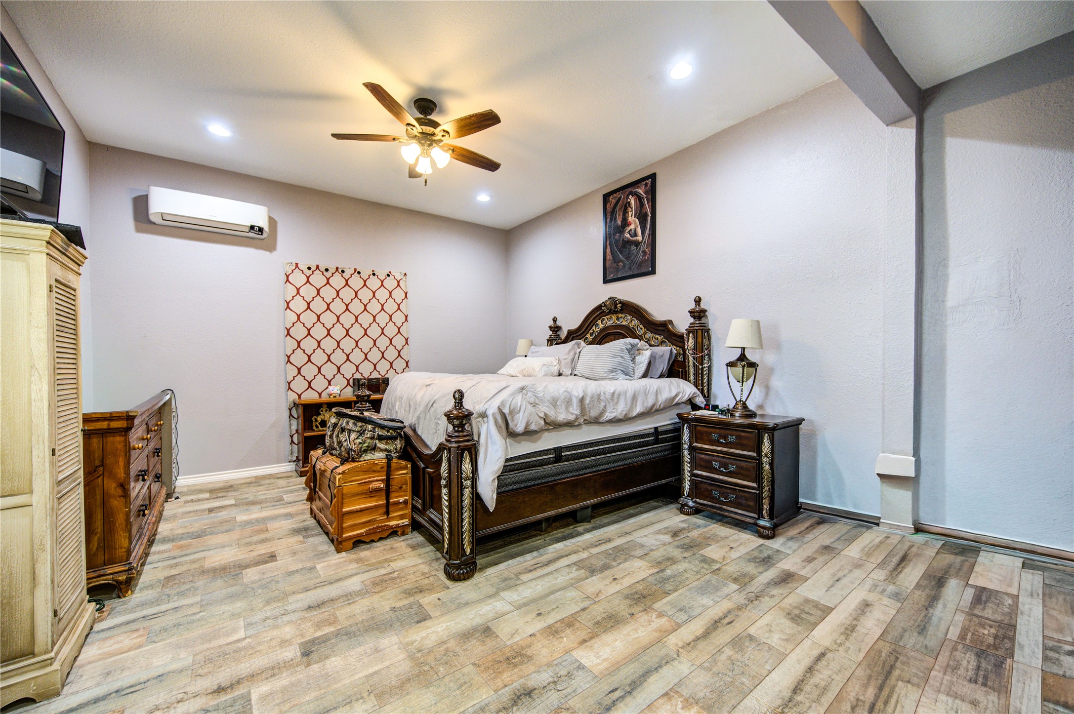 316 North Ranch House Road Angleton, TX 77515 - Photo 14 of 30