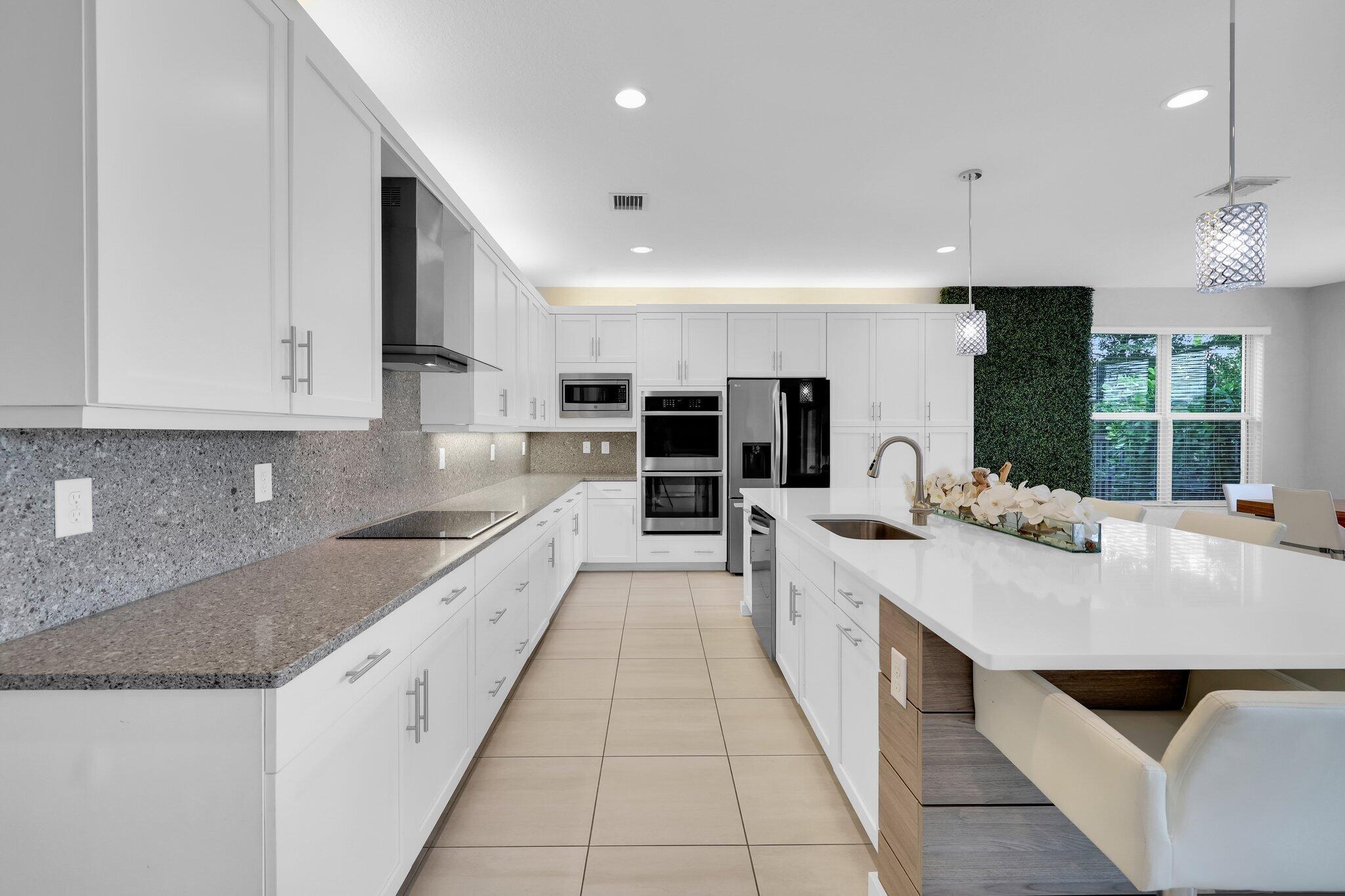 15356 Blue River Road Delray Beach, FL 33446 - Photo 10 of 71 kitchen